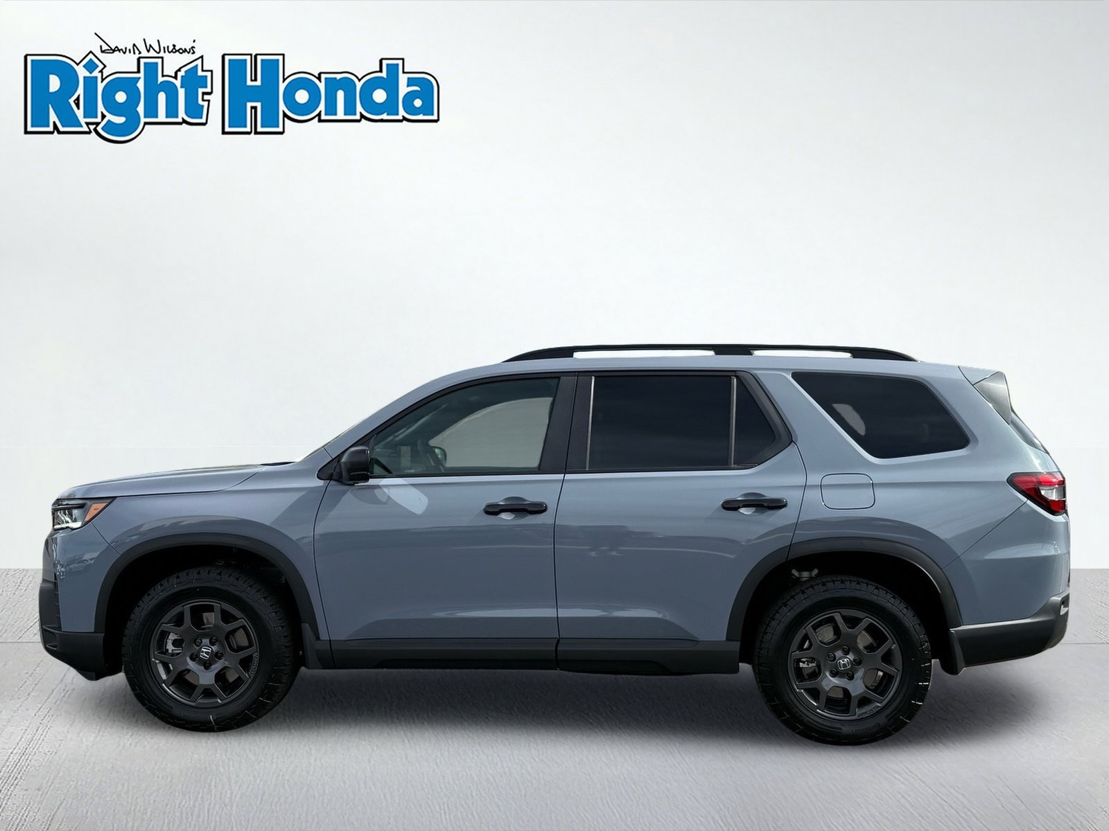 New 2026 Honda Pilot TrailSport image 3