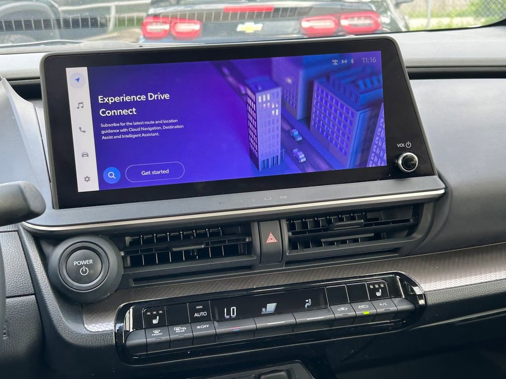Used 2023 Toyota Prius XLE FWD image 19