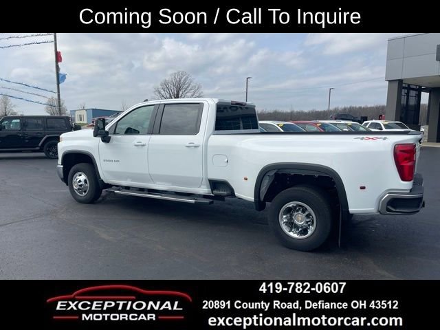 Used 2024 Chevrolet Silverado 3500 LT w/ Convenience Package AWD/4WD image 3