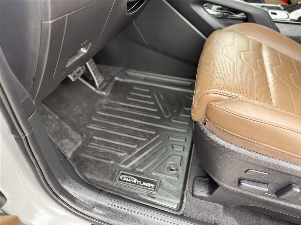 Used 2022 Kia Telluride SX w/ SX Prestige Package image 22