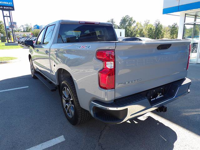 Certified 2024 Chevrolet Silverado 1500 LT AWD/4WD image 3