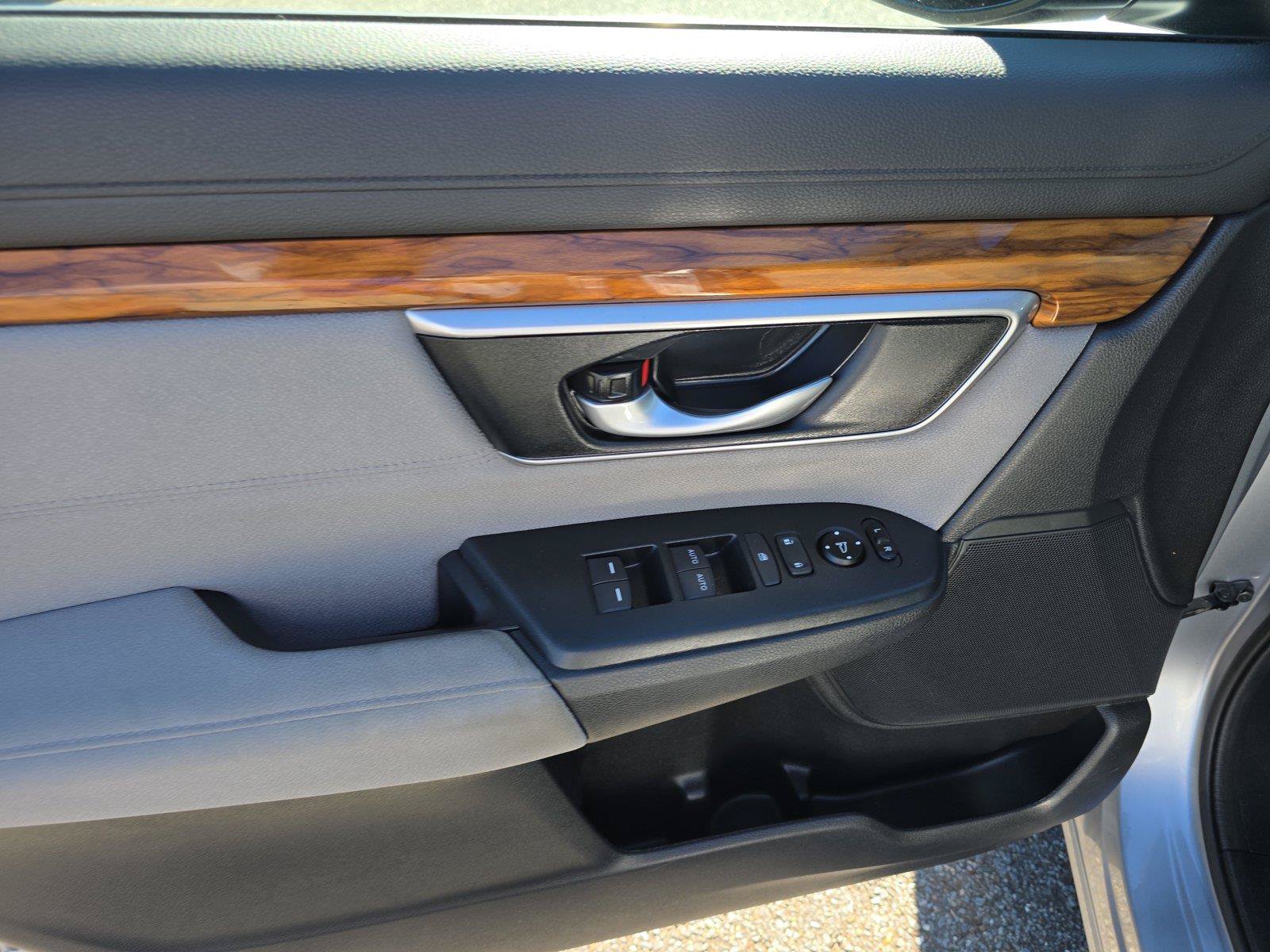 Used 2021 Honda CR-V EX image 17