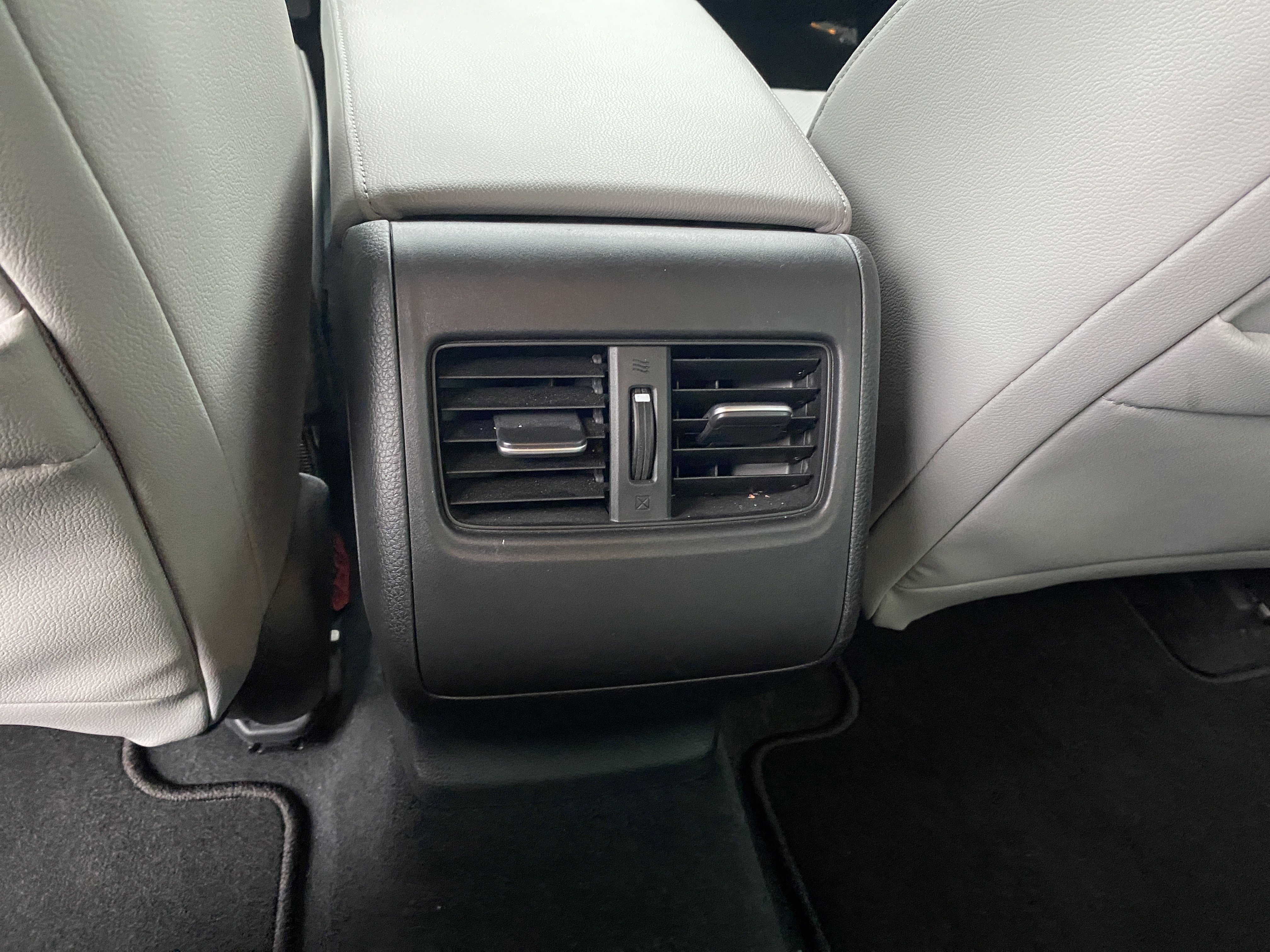 Used 2018 Honda Accord EX-L image 34