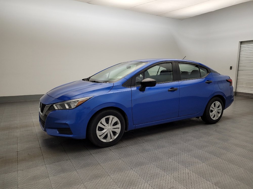 Used 2021 Nissan Versa S image 2