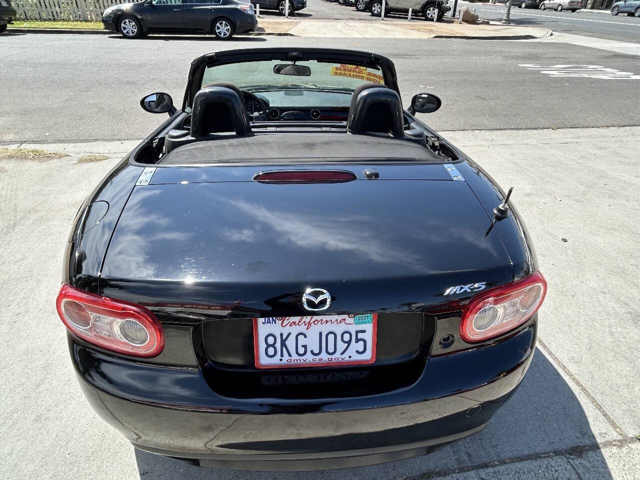 Used 2013 MAZDA MX-5 Miata Club RWD image 5