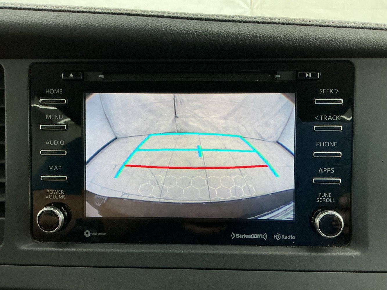 Used 2020 Toyota Sienna XLE AWD/4WD image 34