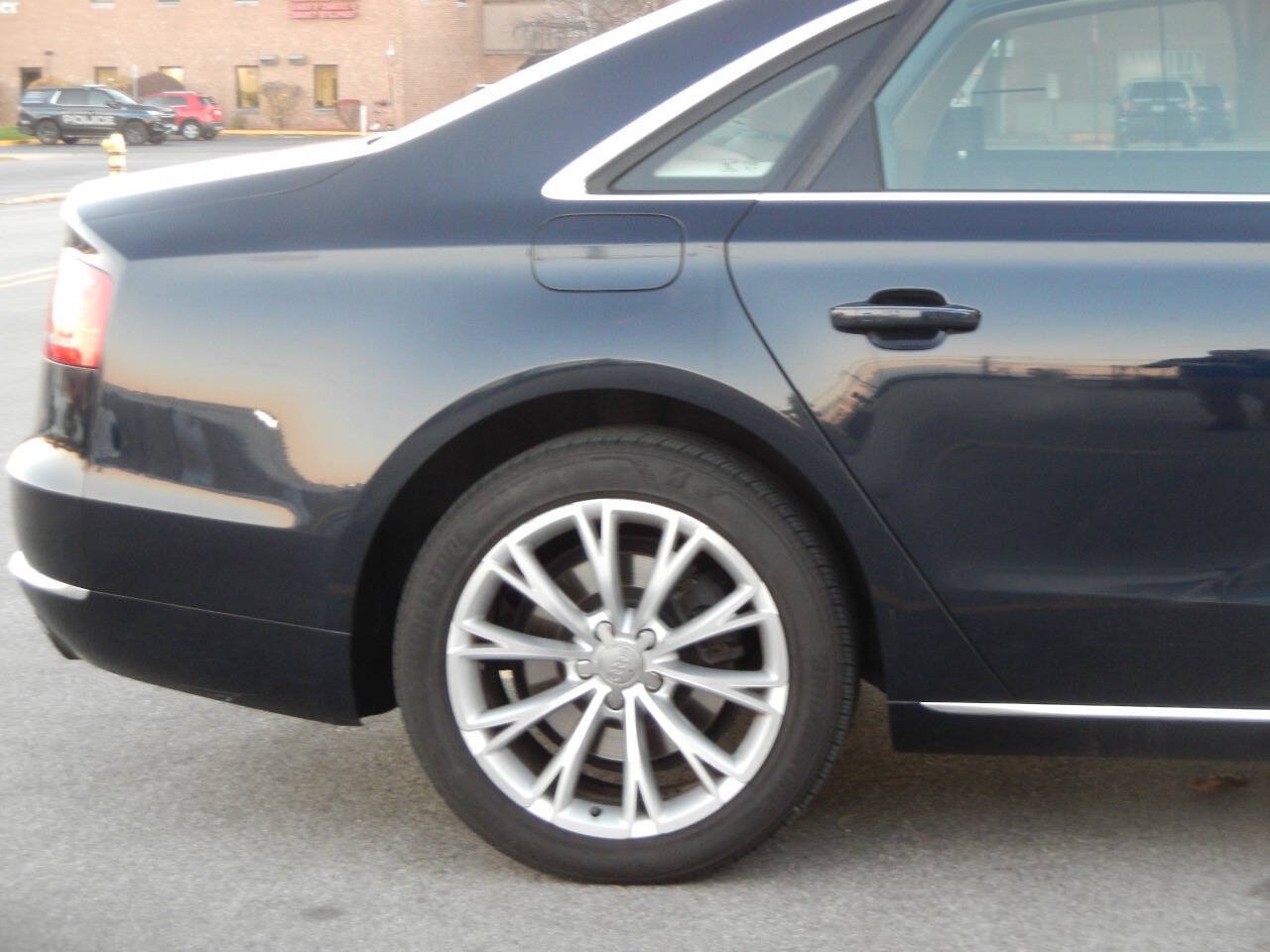 Used 2013 Audi A8 L 3.0T AWD/4WD image 21