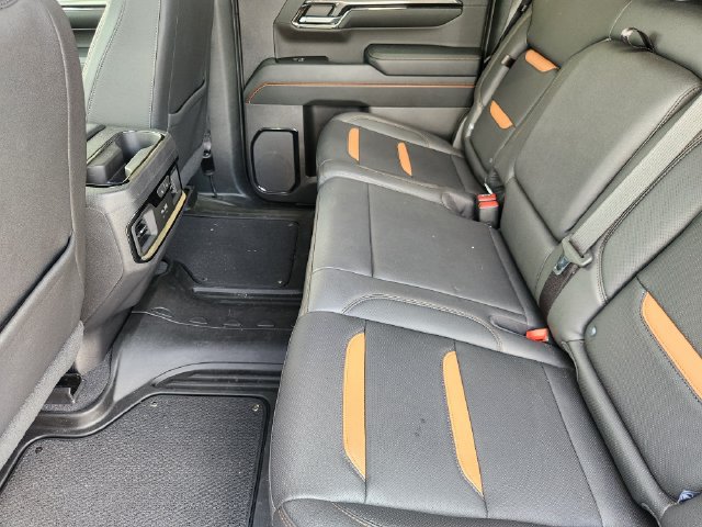 Used 2023 GMC Sierra 1500 AT4 w/ AT4 Premium Package AWD/4WD image 30