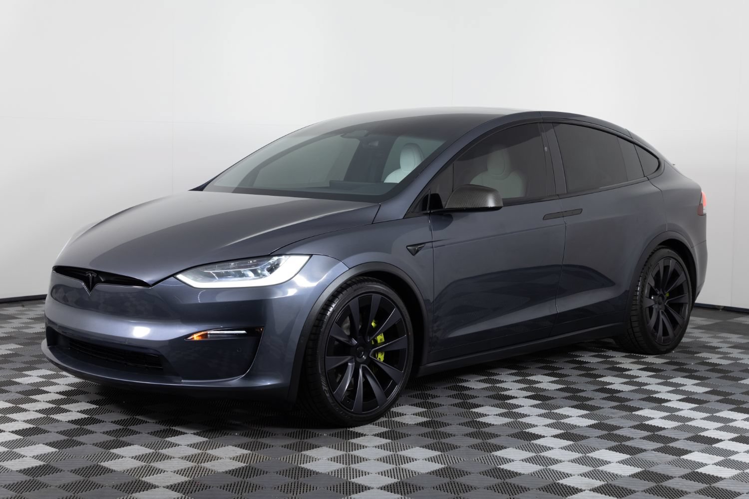 Used 2022 Tesla Model X Plaid AWD/4WD image 1