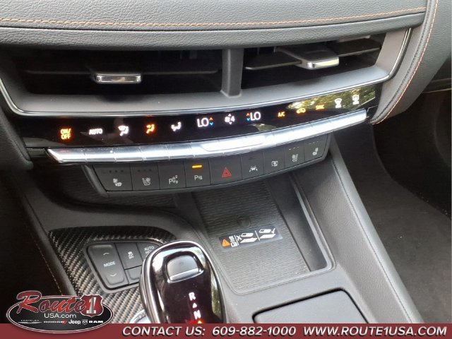 Used 2025 Cadillac CT5 Sport w/ Sun And Sound Package AWD/4WD image 18