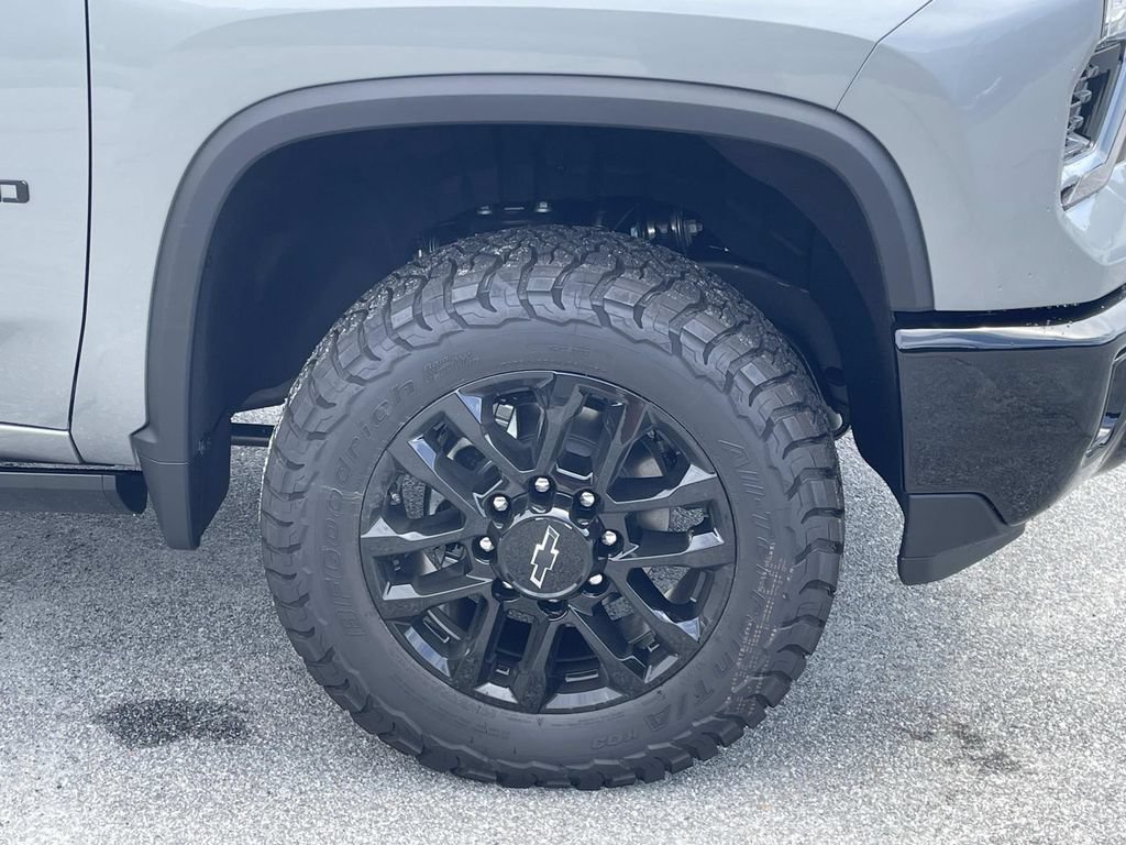 New 2026 Chevrolet Silverado 2500 LTZ w/ LTZ Plus Package AWD/4WD image 10