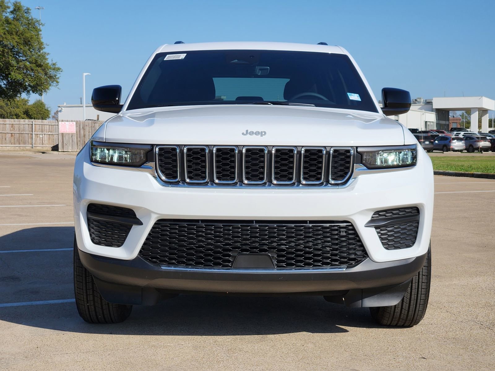 New 2026 Jeep Grand Cherokee Laredo X RWD image 7