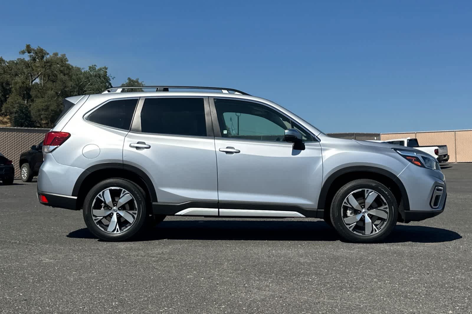 Used 2020 Subaru Forester Touring AWD/4WD image 2