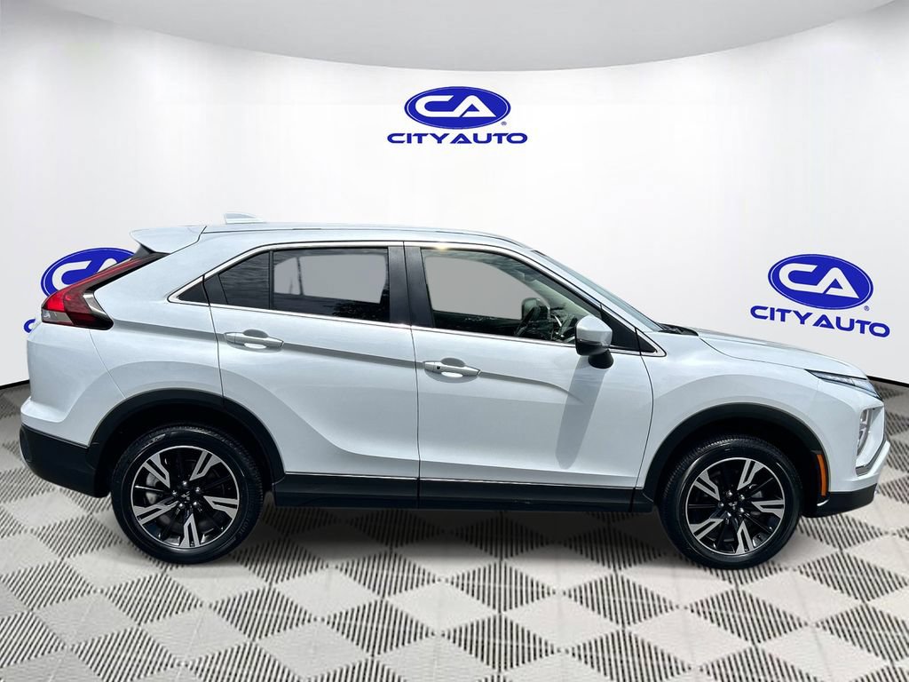 Used 2023 Mitsubishi Eclipse Cross SE AWD/4WD image 2