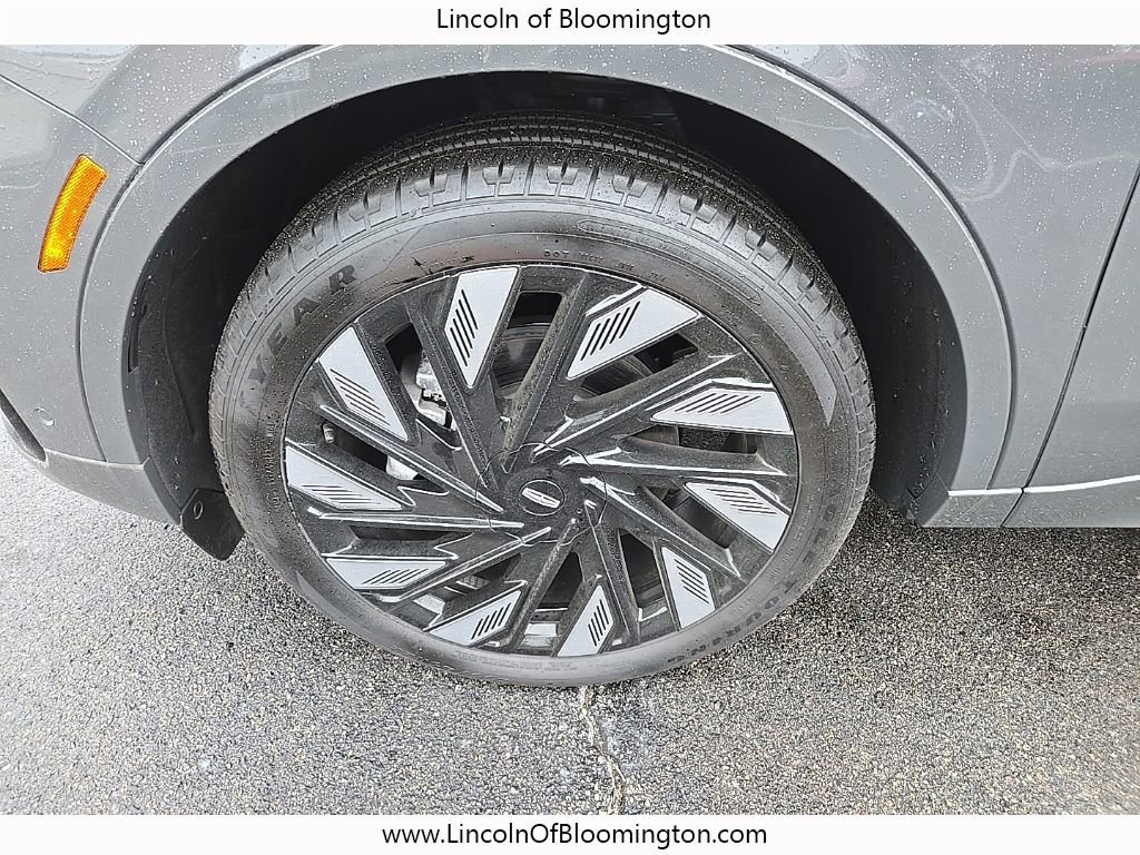 New 2024 Lincoln Nautilus Black Label w/ Jet Appearance Package (87T) image 12