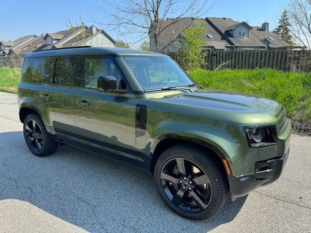 New 2026 Land Rover Defender 110 X-Dynamic SE AWD/4WD image 4