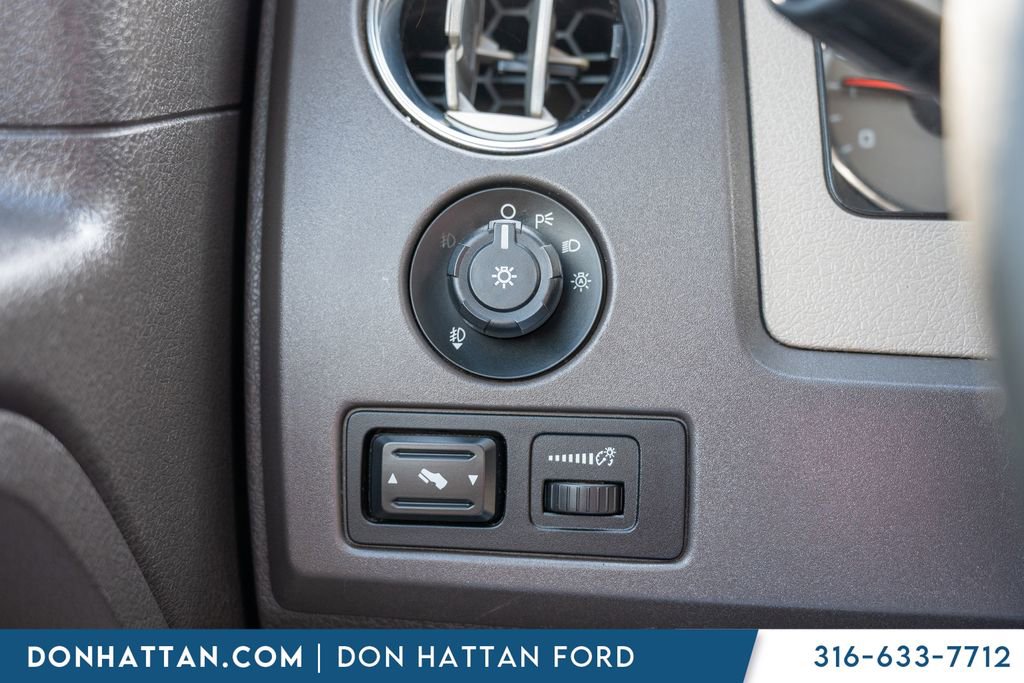 Used 2010 Ford F150 XLT image 16