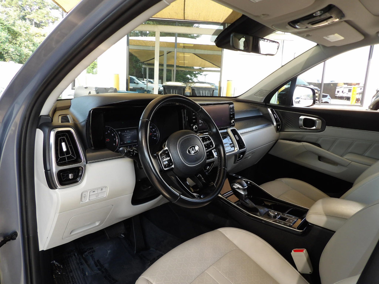 Used 2021 Kia Sorento SX image 14