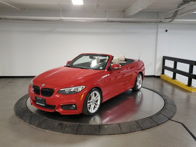 Used 2017 BMW 230i xDrive Convertible image 3