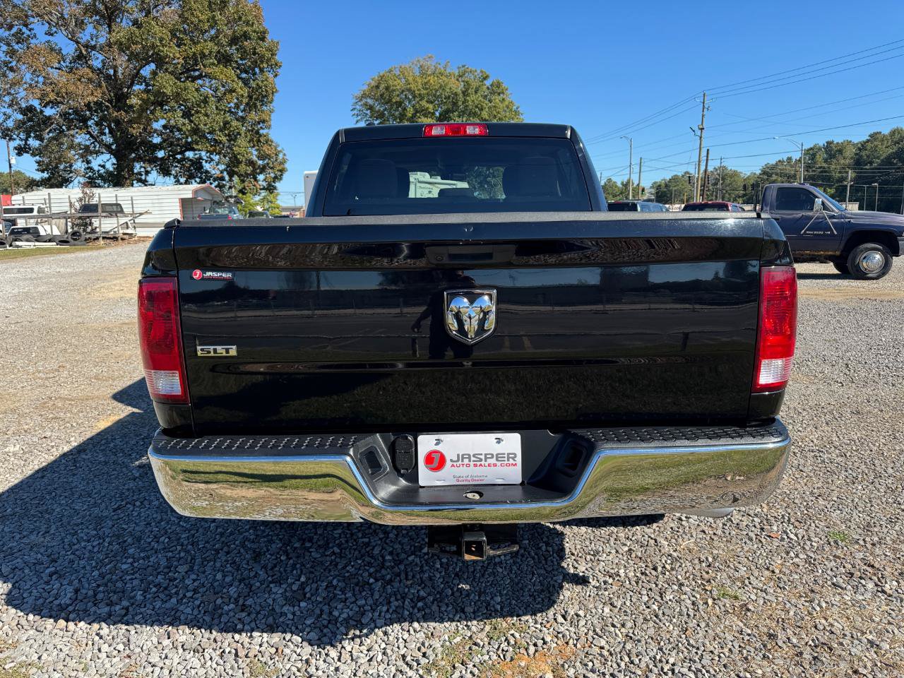 Used 2021 RAM 1500 Classic SLT RWD image 4