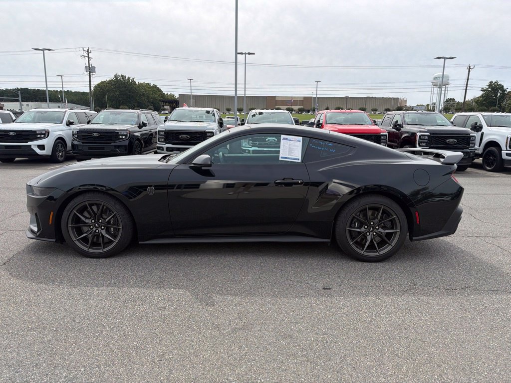 Used 2024 Ford Mustang Dark Horse RWD image 6