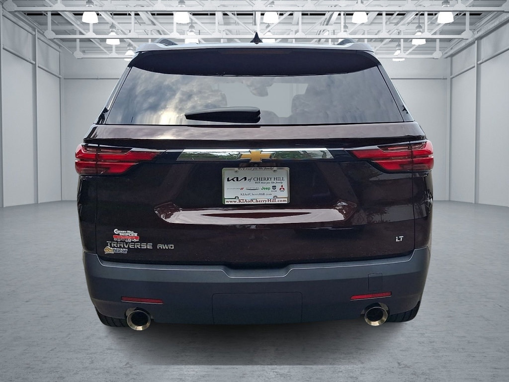 Used 2023 Chevrolet Traverse LT AWD/4WD image 8