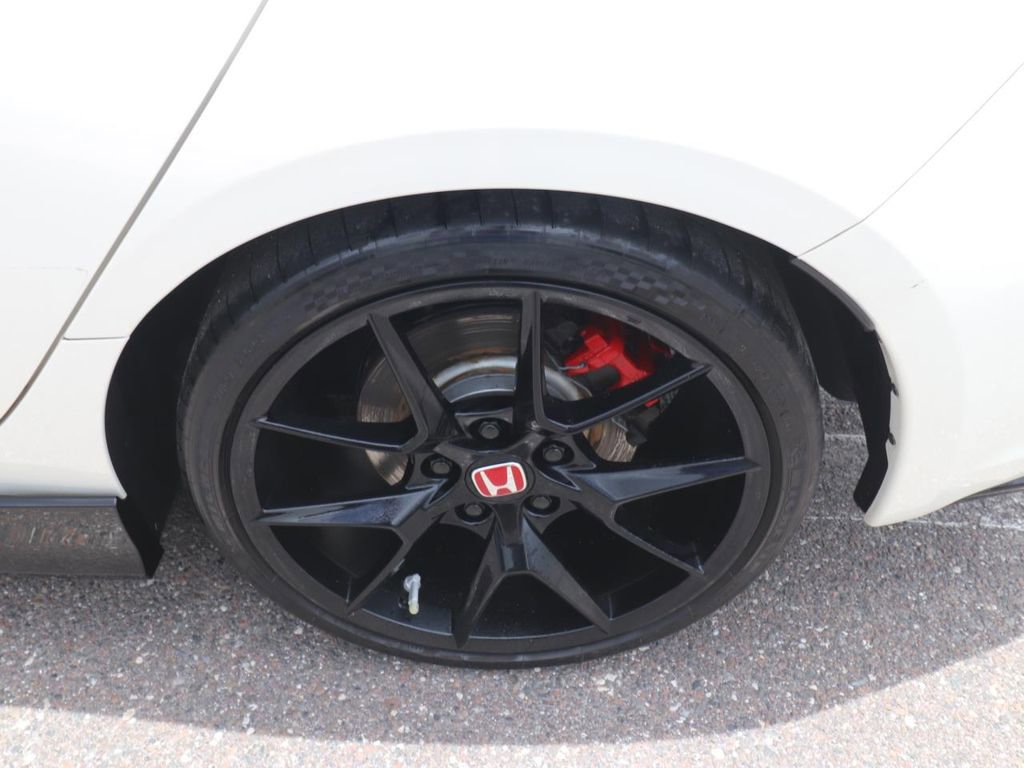 Used 2024 Honda Civic Type R image 14