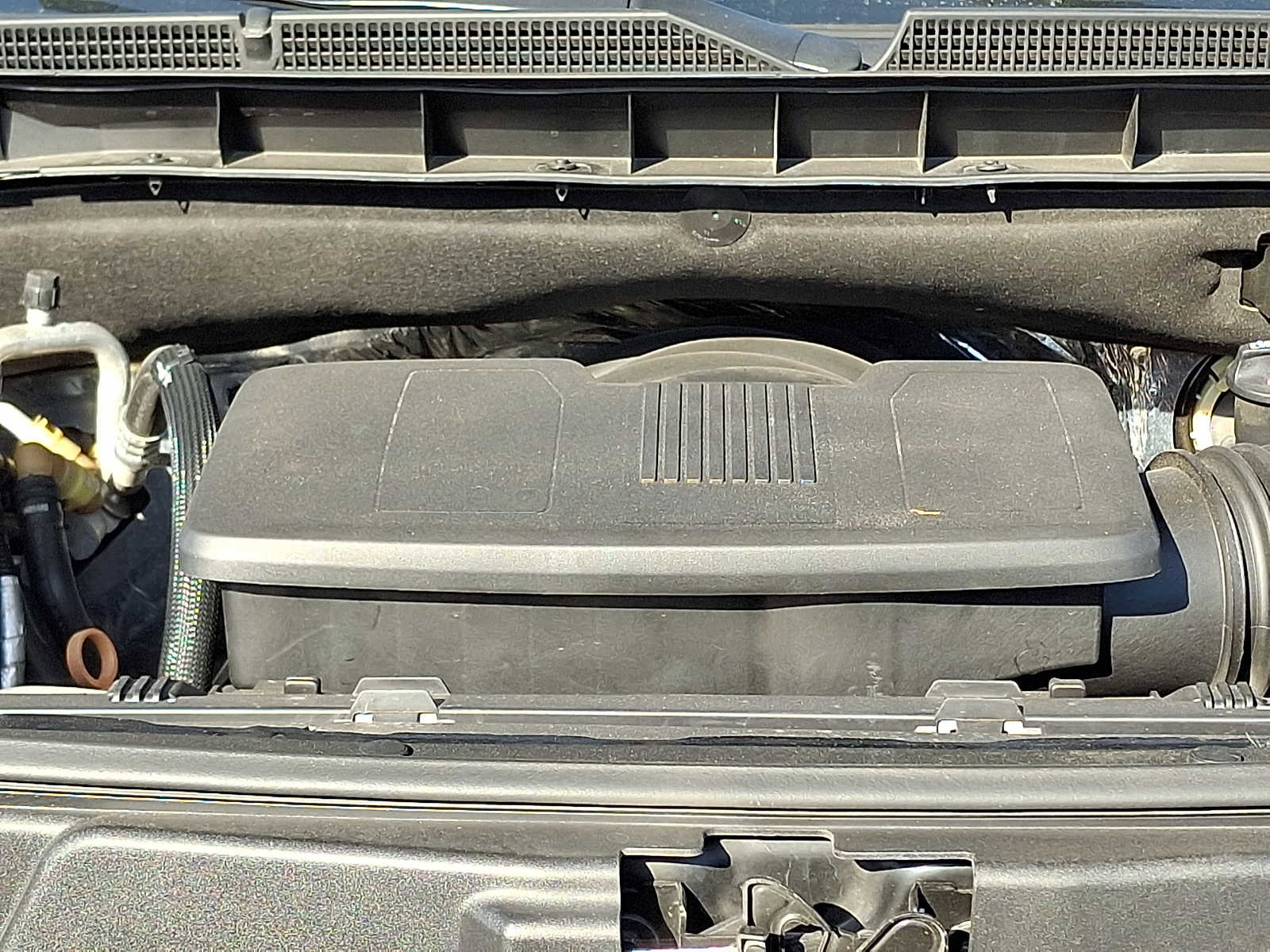 Used 2021 Cadillac Escalade ESV Sport Platinum w/ LPO, ONYX Package image 35