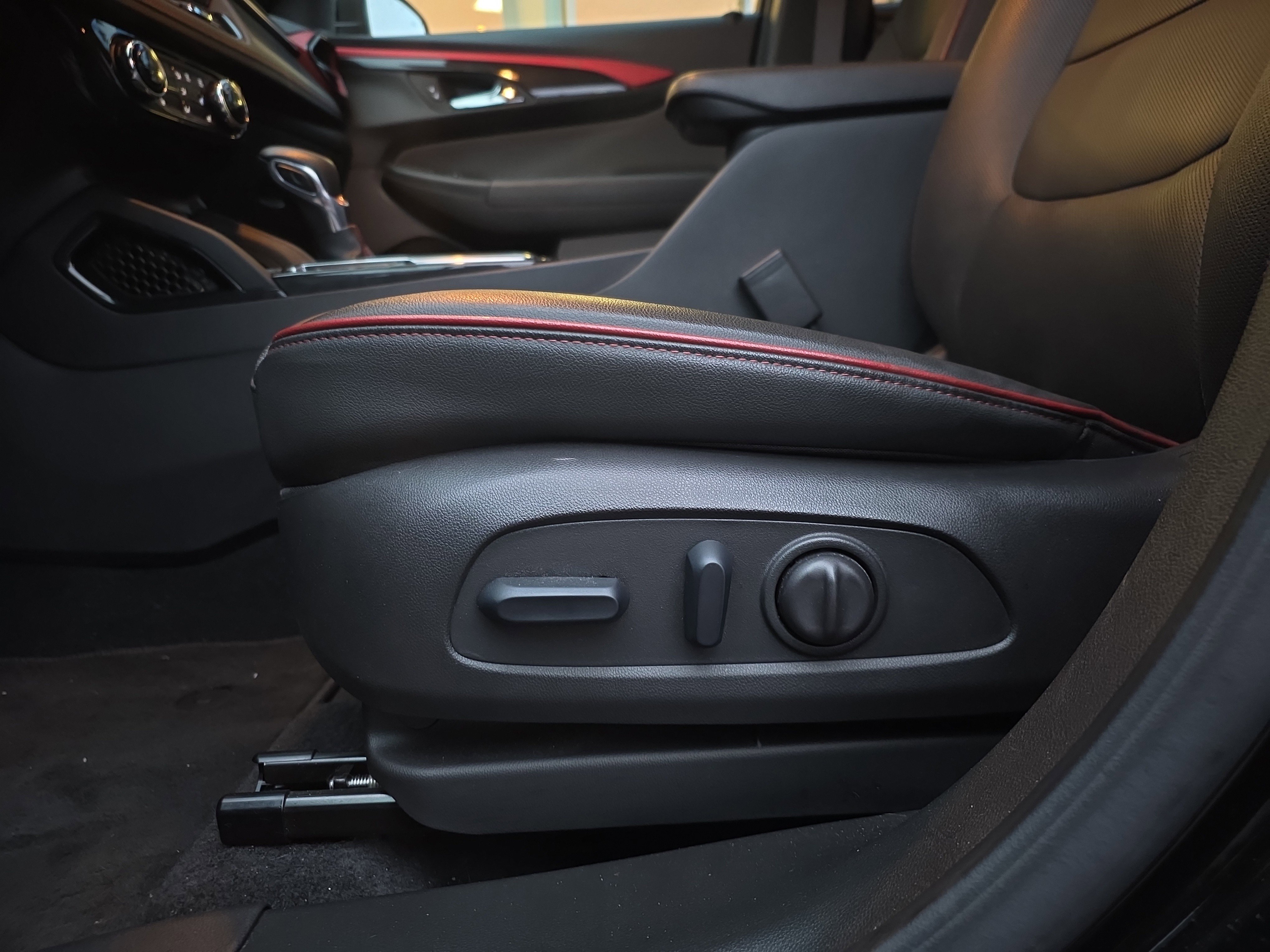 Used 2024 Chevrolet TrailBlazer RS w/ Convenience Package image 18