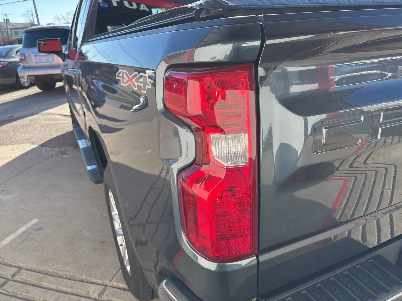 Used 2019 Chevrolet Silverado 1500 LT w/ All-Star Edition image 44