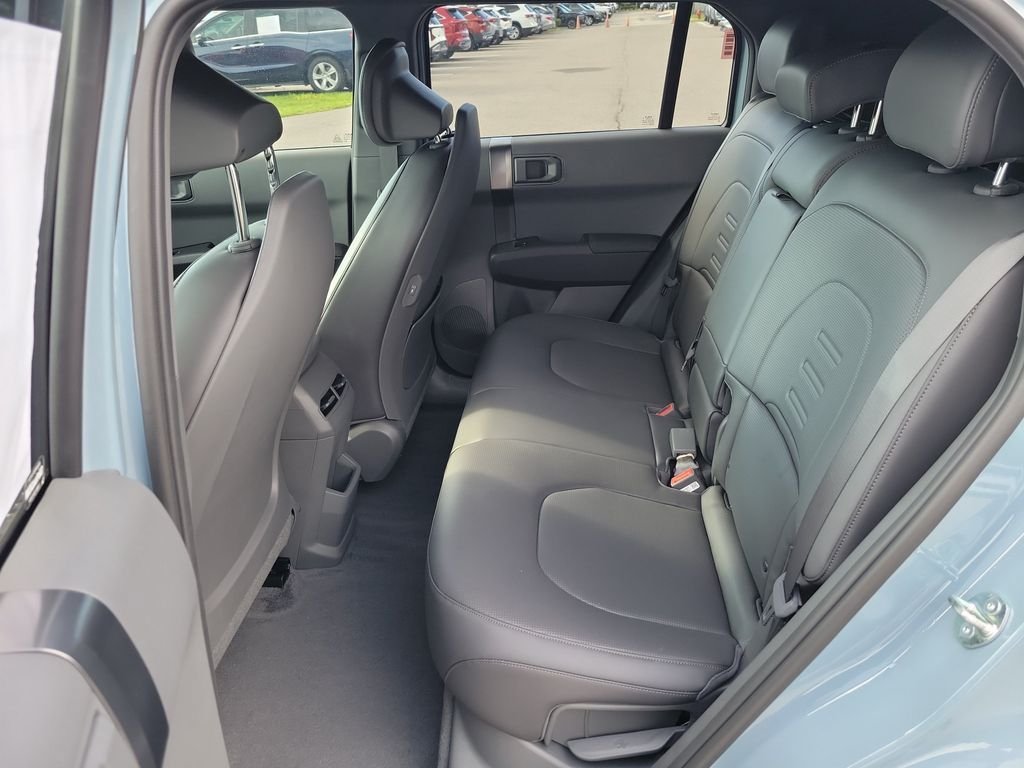 New 2027 Kia EV3 Wind FWD image 15