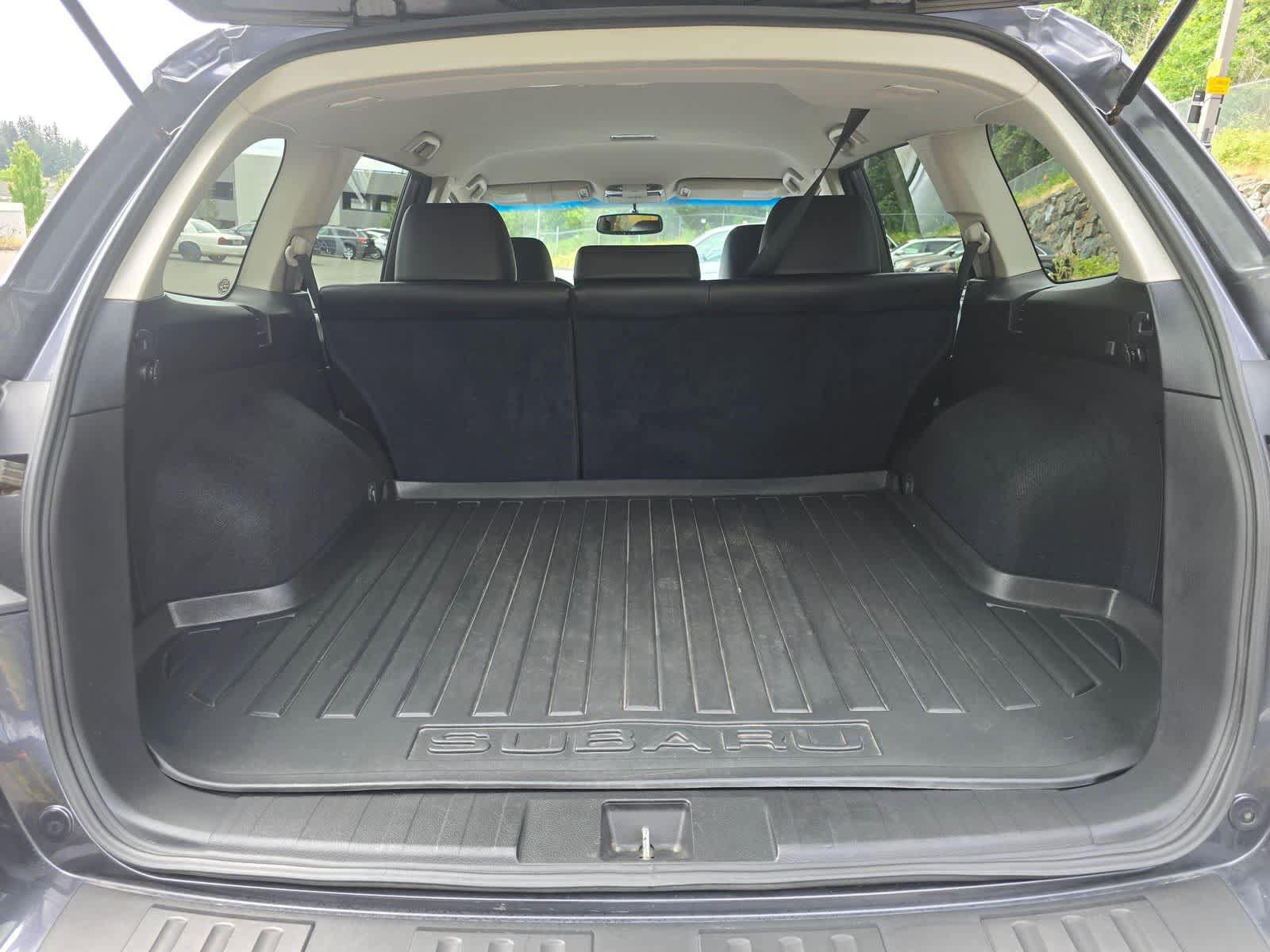 Used 2012 Subaru Outback 2.5i Limited AWD/4WD image 28