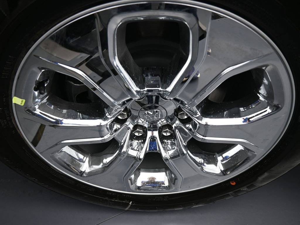 Used 2025 RAM 1500 Big Horn AWD/4WD image 37
