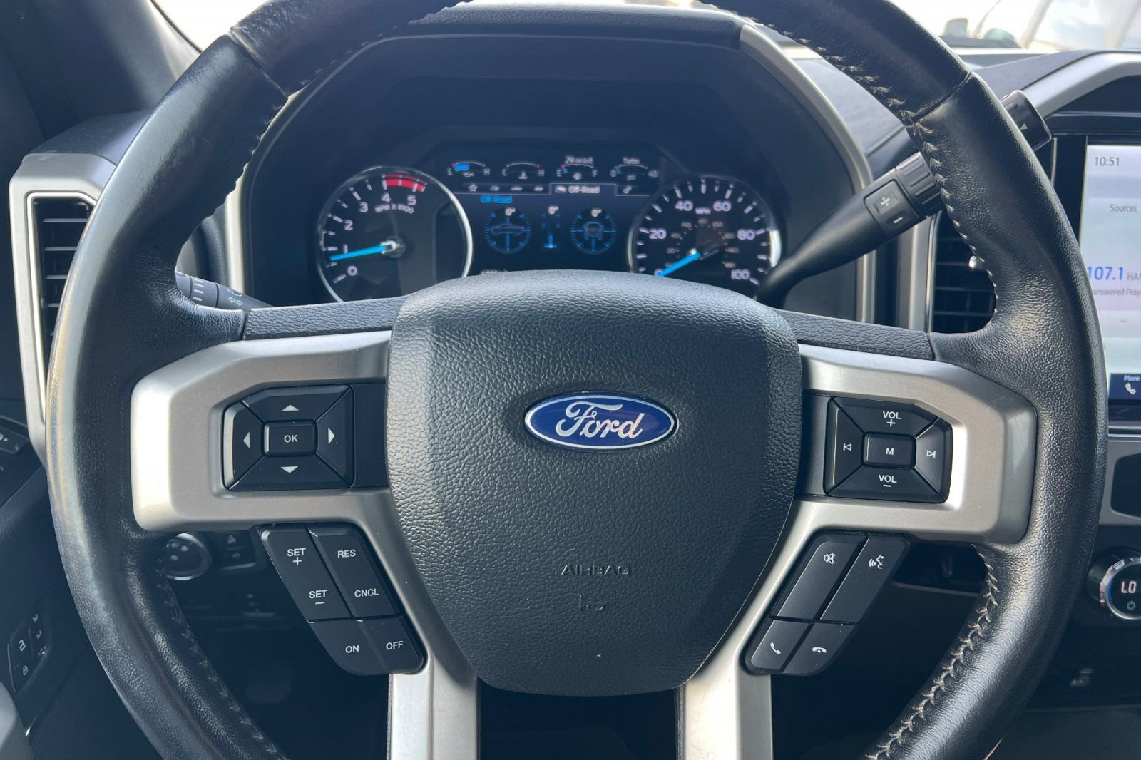 Used 2022 Ford F350 Lariat w/ Lariat Ultimate Package image 21