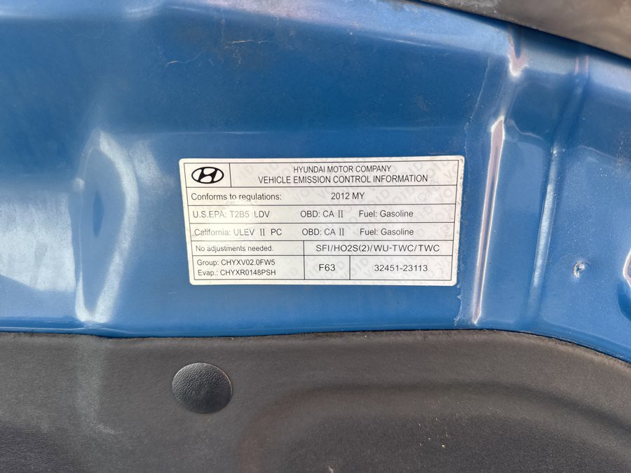 Used 2012 Hyundai Elantra GLS image 33