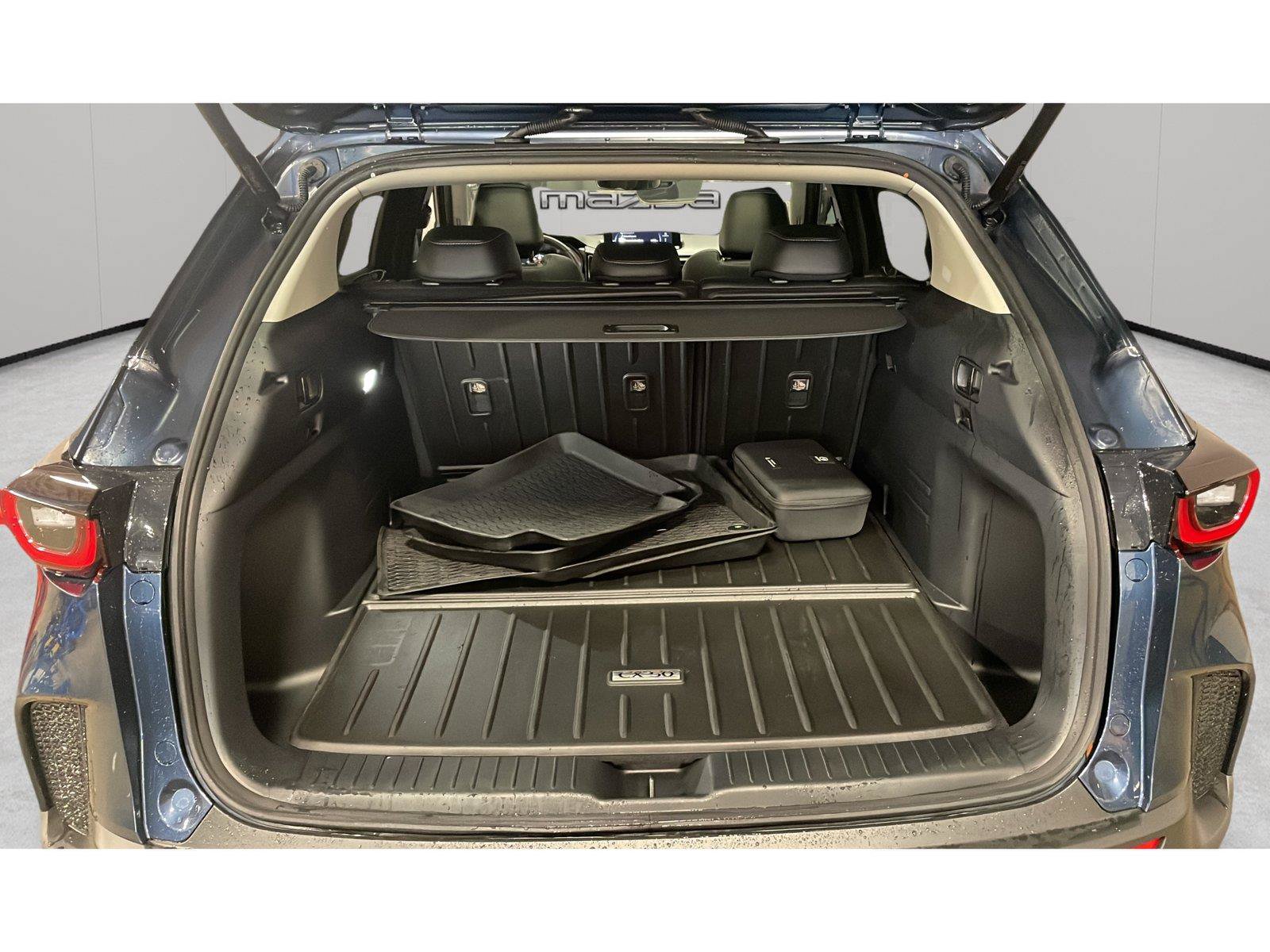 Used 2026 MAZDA CX-50 AWD 2.5 S w/ Weather Package image 12