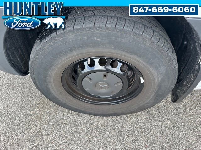 Used 2024 Mercedes-Benz Sprinter 2500 w/ Parking Package image 8