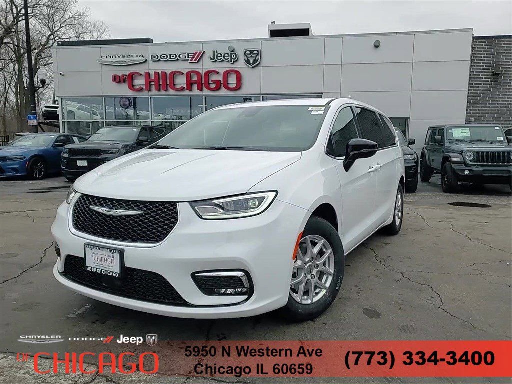 New 2025 Chrysler Pacifica Select FWD image 11