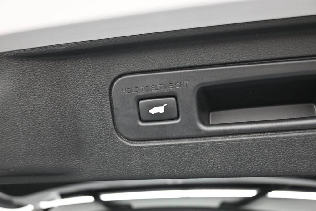 Certified 2025 Honda Pilot TrailSport image 32