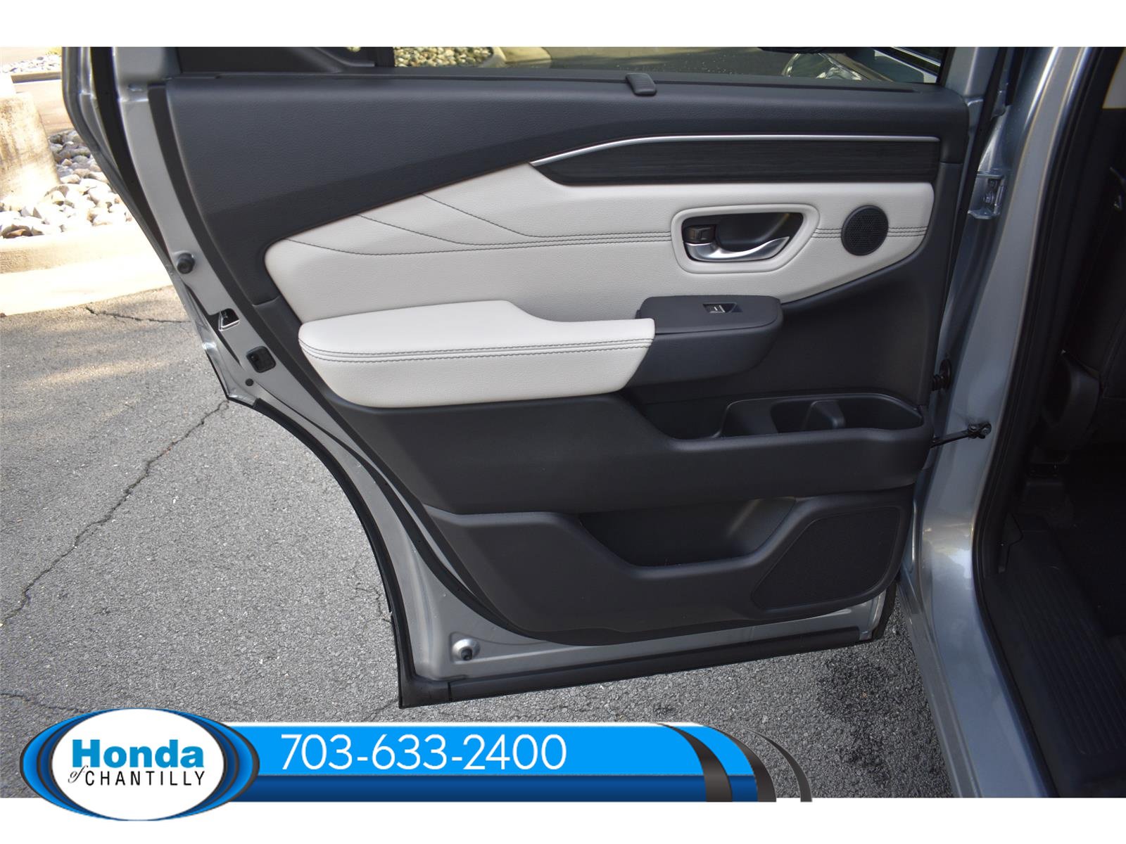 New 2026 Honda Pilot Touring image 28