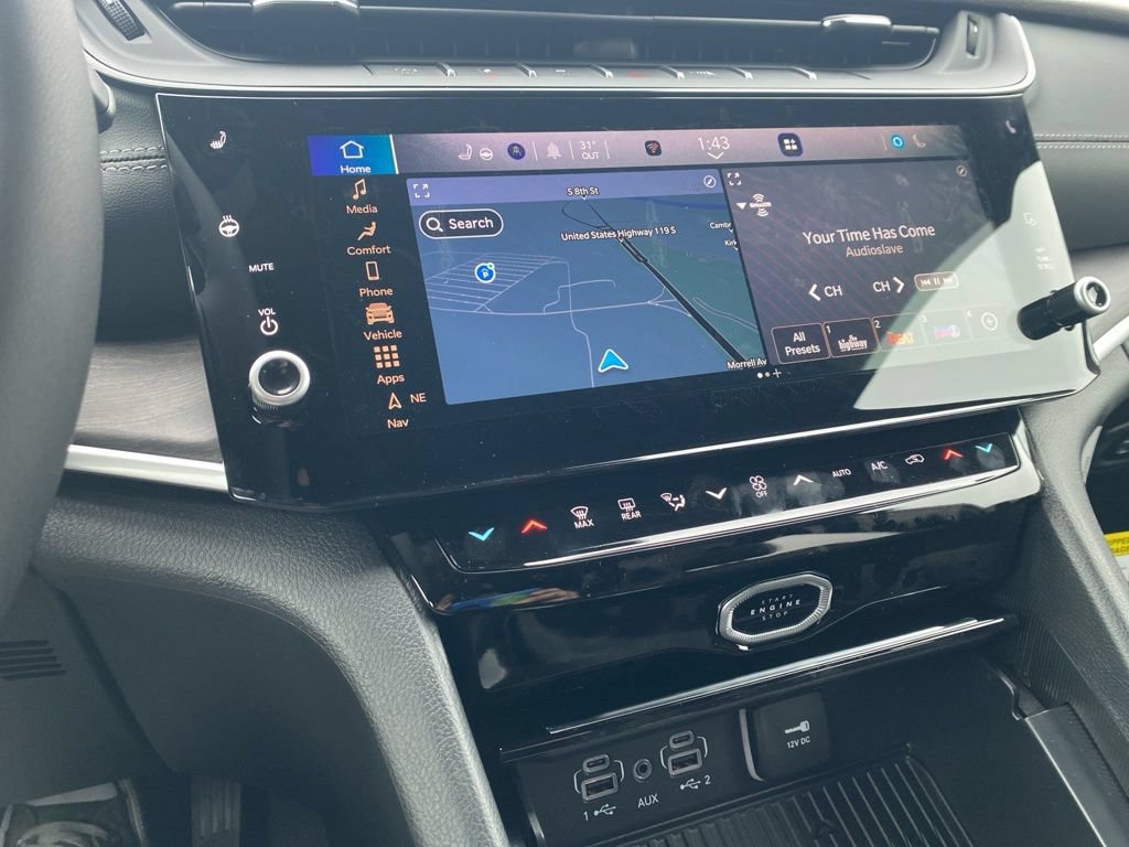 New 2026 Jeep Grand Cherokee Altitude AWD/4WD image 29