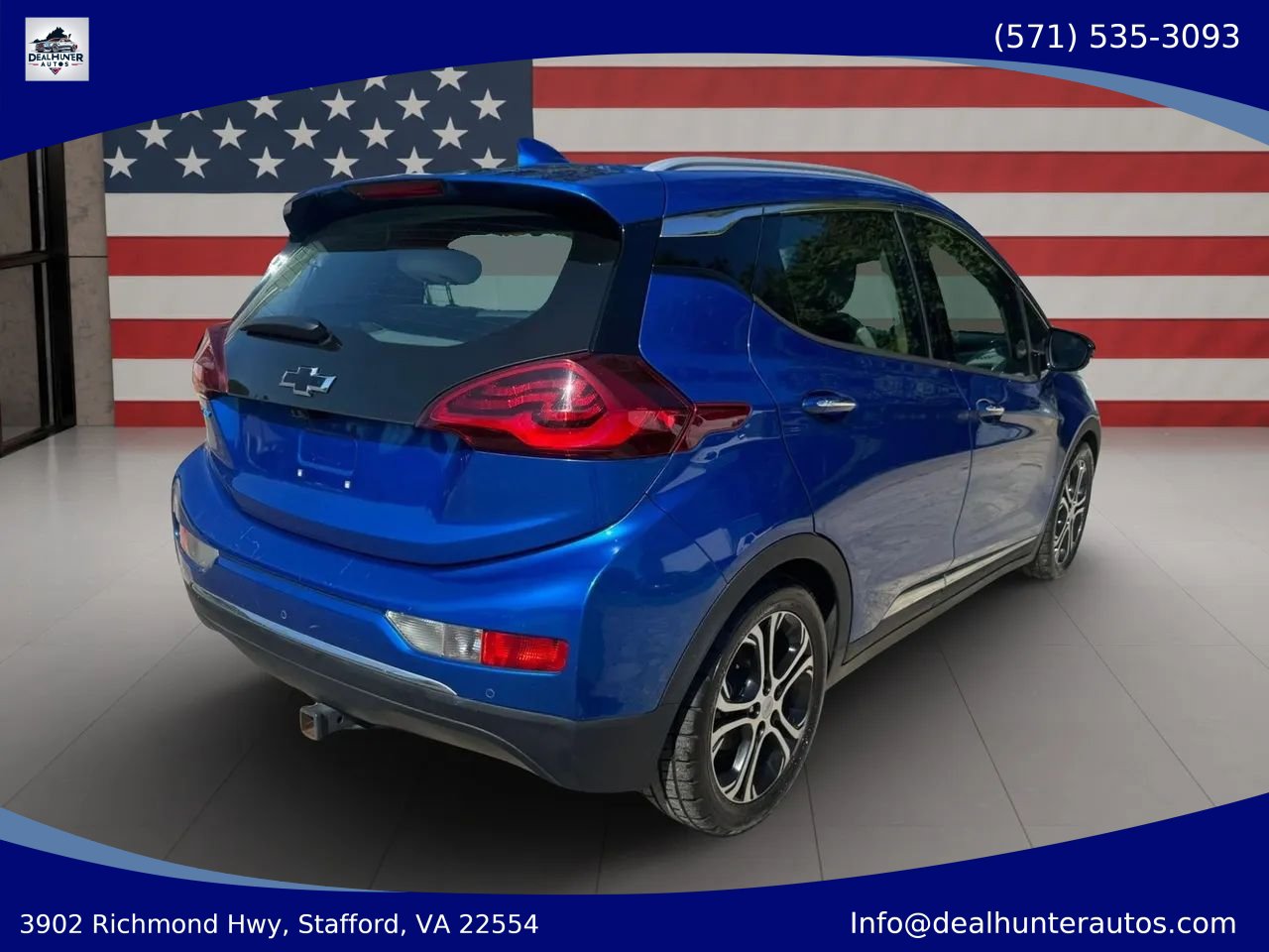 Used 2017 Chevrolet Bolt Premier w/ Driver Confidence II Package FWD image 5