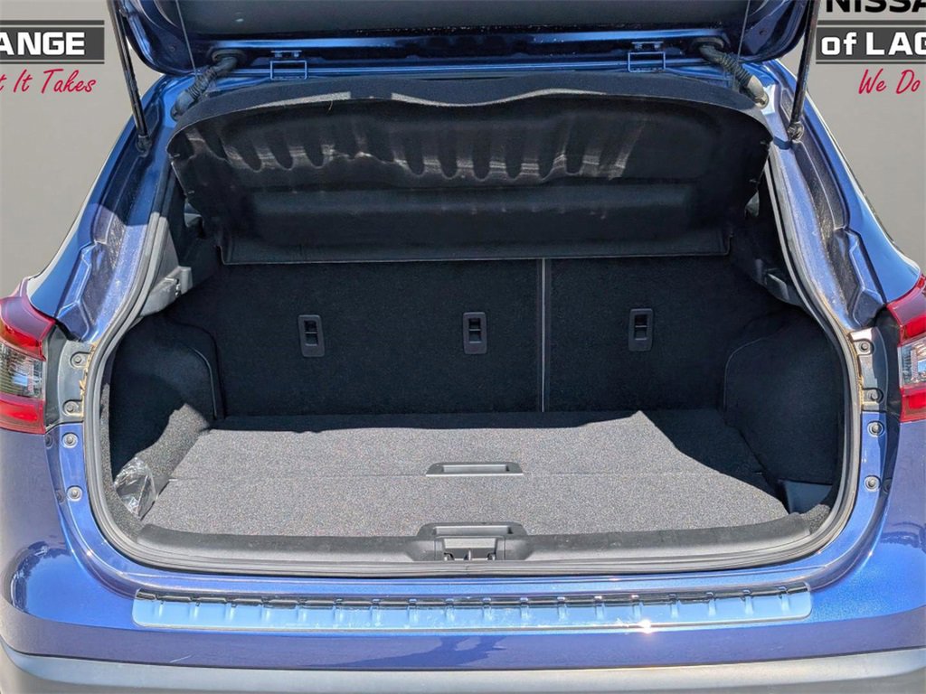 Used 2022 Nissan Rogue Sport SL image 30