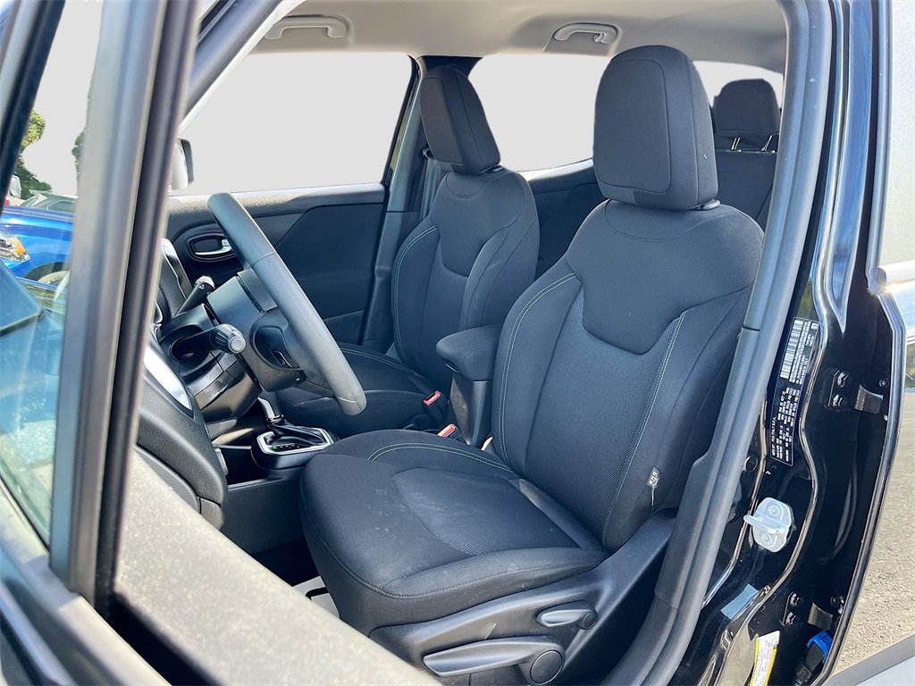 Certified 2020 Jeep Renegade Sport image 16