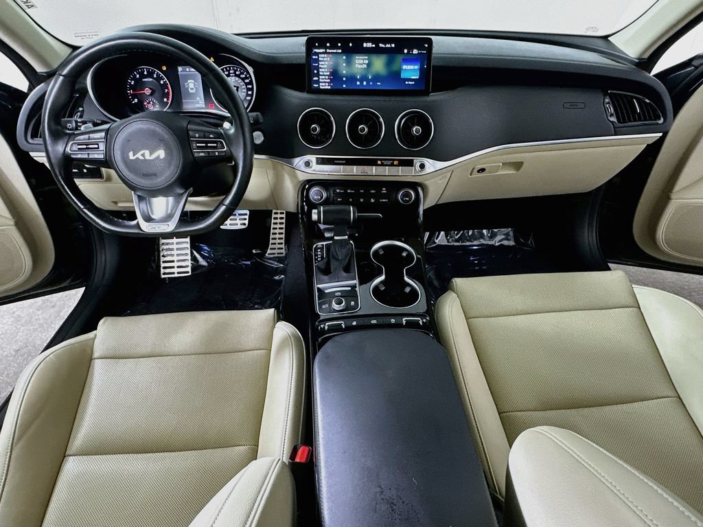 Used 2023 Kia Stinger GT-Line w/ Sun & Sound Package AWD/4WD image 15