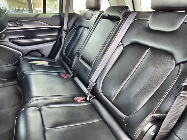 Used 2024 Jeep Grand Cherokee Limited 4xe image 21