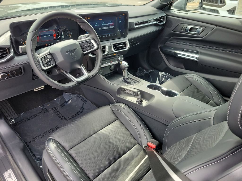 New 2025 Ford Mustang GT Premium w/ GT Performance Package image 13