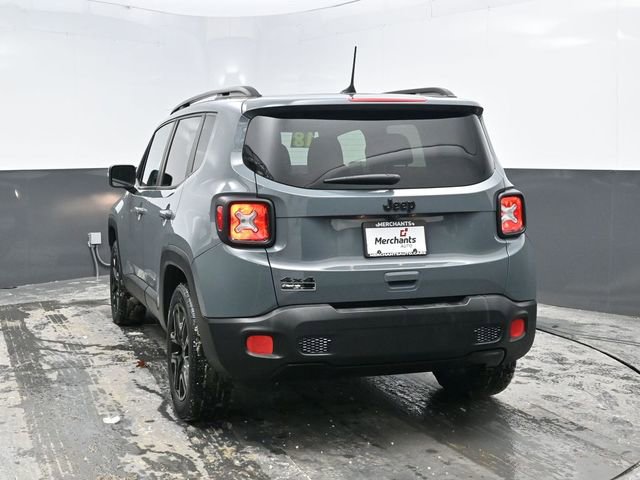 Used 2018 Jeep Renegade Altitude image 5