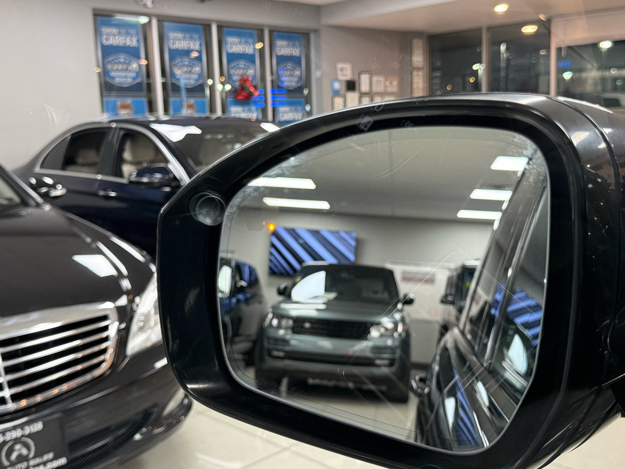 Used 2019 Land Rover Range Rover HSE image 27