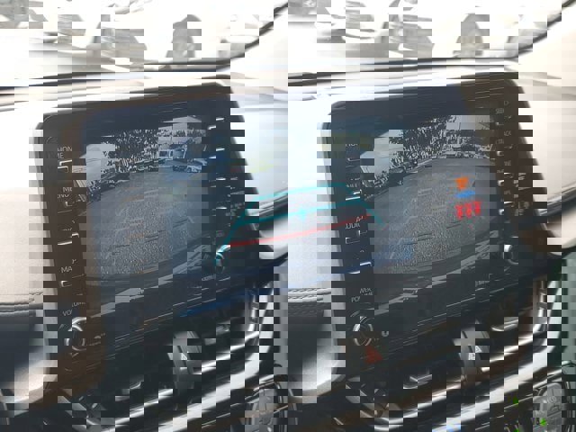 Certified 2021 Toyota C-HR LE image 24